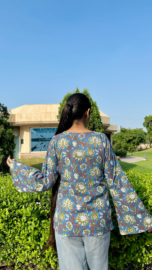 Neel-a-Kamal Kurti