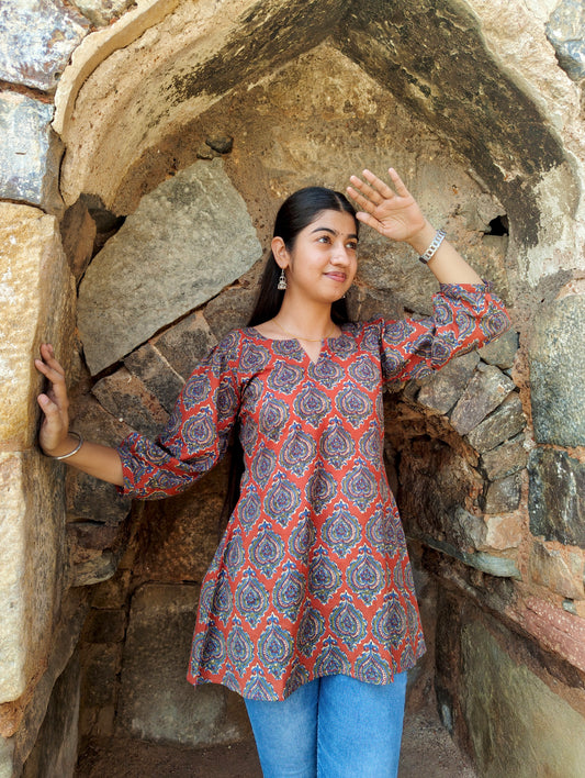 Gul Ambi Cotton Kurti