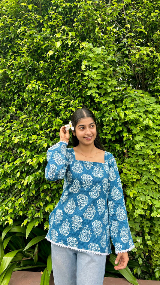 Neel Pushpkala Kurti